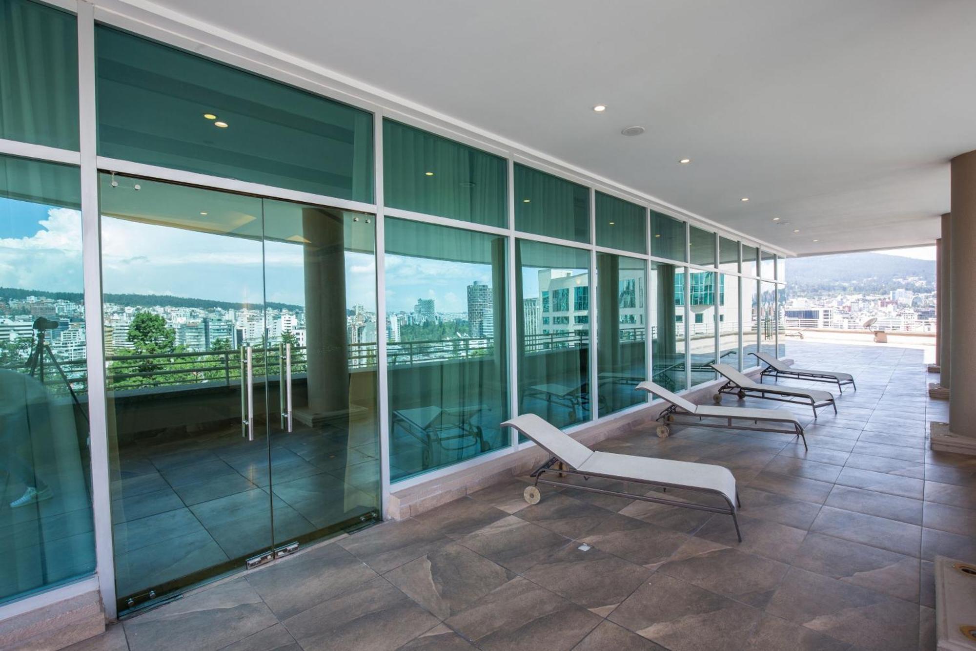 Jw Marriott Quito Hotel Exterior photo