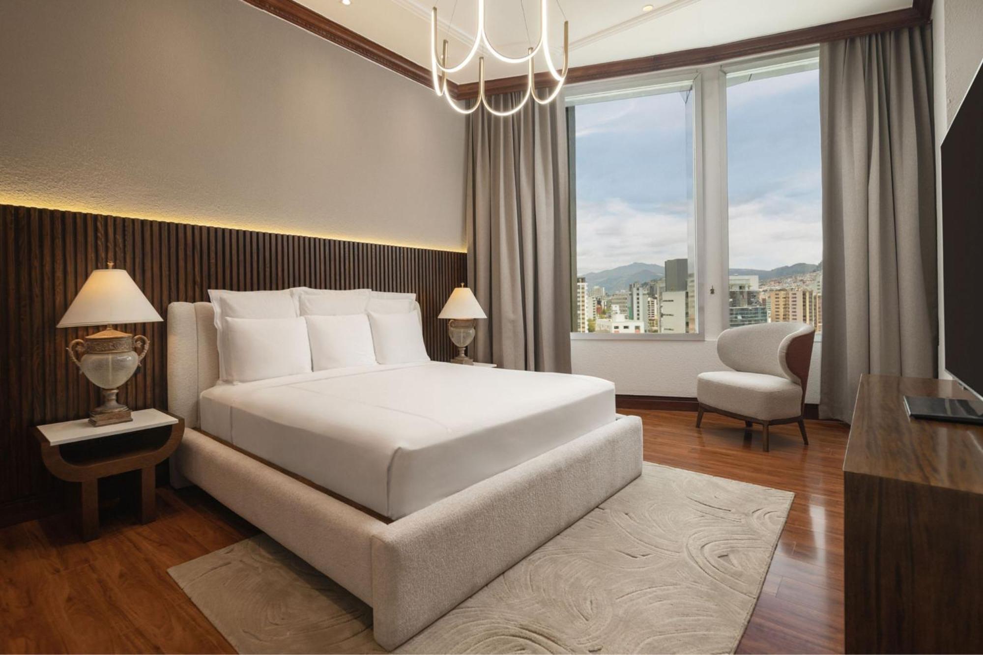 Jw Marriott Quito Hotel Exterior photo